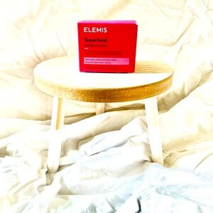 NIB ELEMIS Superfood Midnight Facial